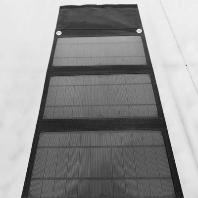 Leichtgewicht 18V 21W Klapp-Solar-Panel-Ladegerät zum Laden mobiler Geräte