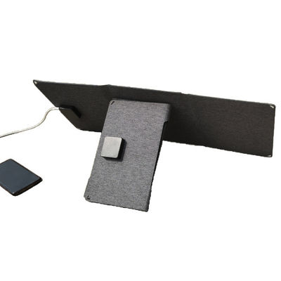 3 Ein Betriebsstrom-Solarpanel-Ladegerät mit USB-DC5521-Ausgangs-Schnelllademöglichkeiten